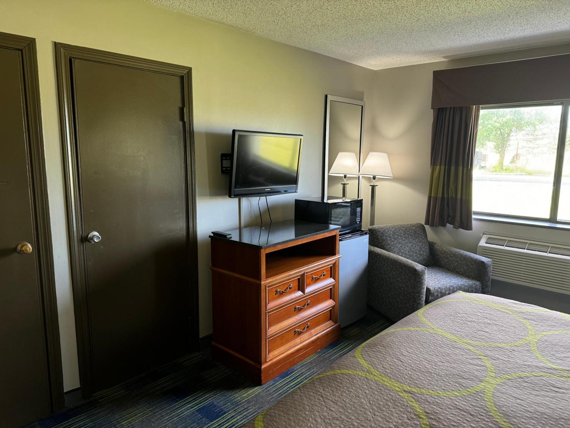 South Ridge Inn North Ridgeville 외부 사진